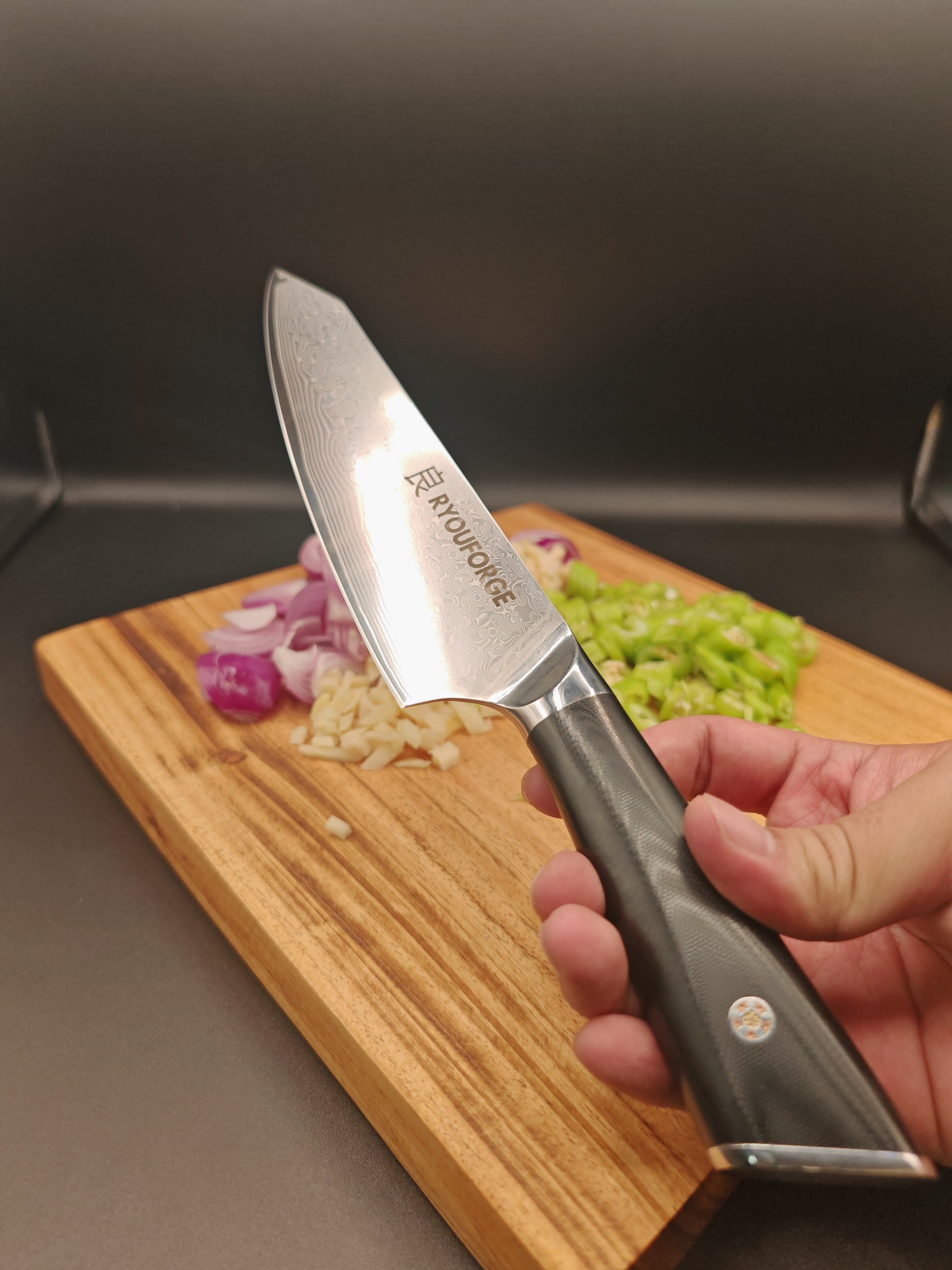 RyouForge 8" Chef's Knife (Damascus Steel)